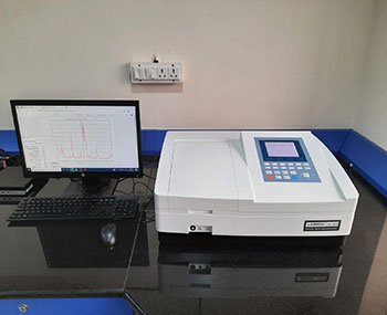 UV-Visible Spectrophotometer